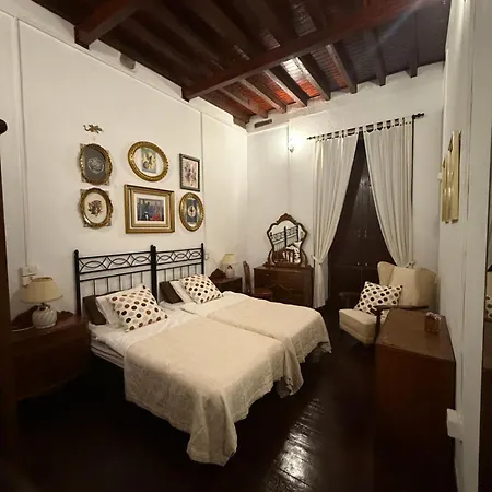 Casa De Guia *